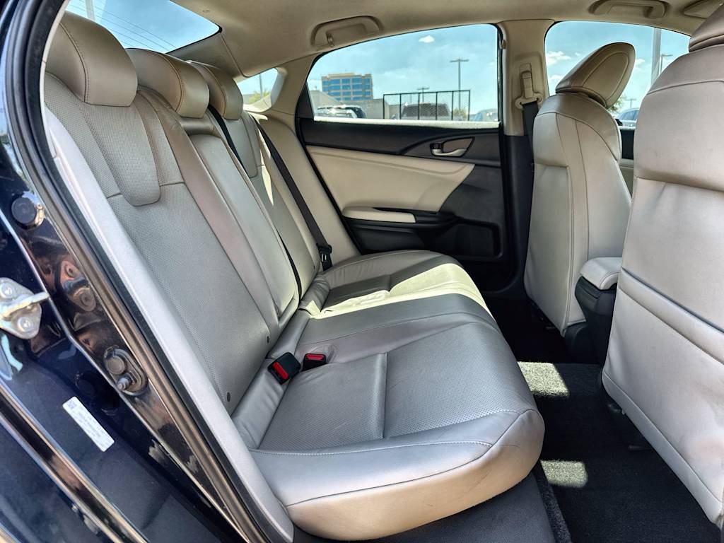 Thumbnail: 2019 Honda Insight - 25