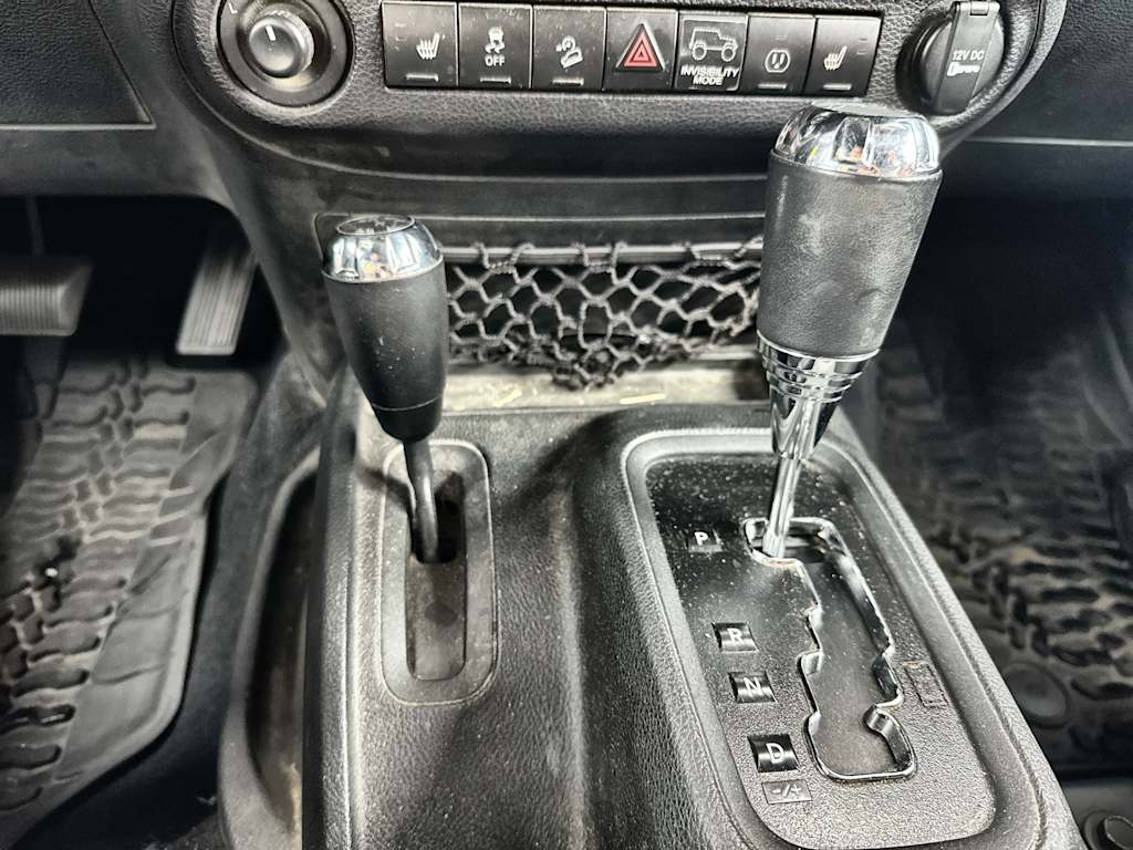 Thumbnail: 2017 Jeep Wrangler - 20