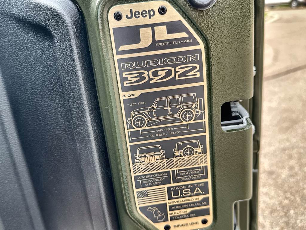 Thumbnail: 2023 Jeep Wrangler - 18