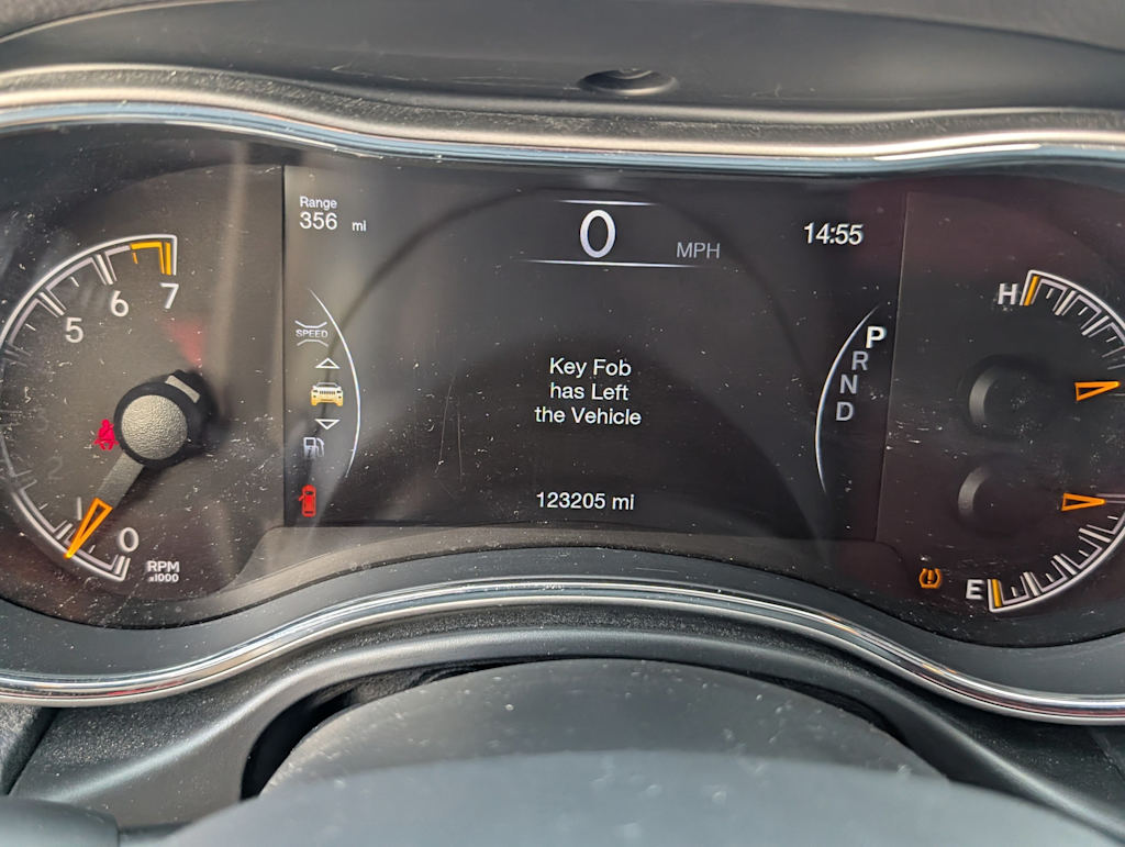 Thumbnail: 2019 Jeep Grand Cherokee - 13