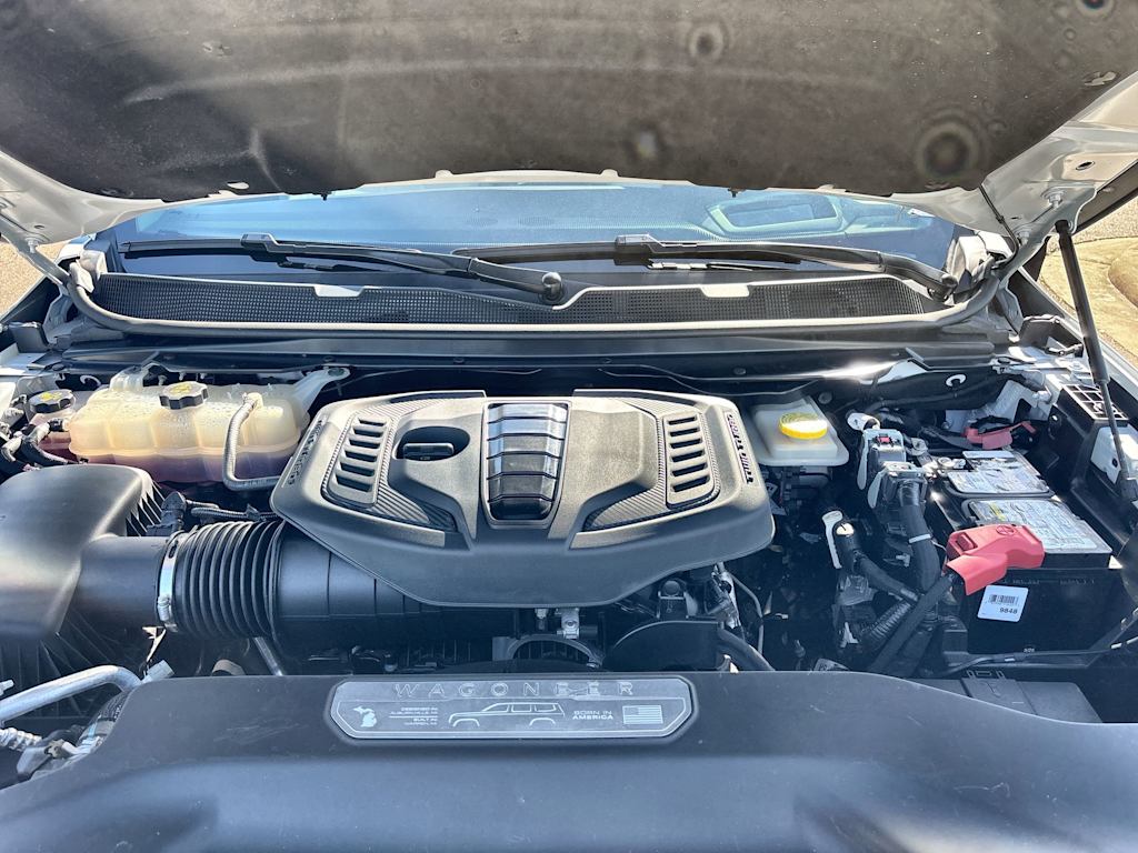 Thumbnail: 2024 Jeep Wagoneer - 9