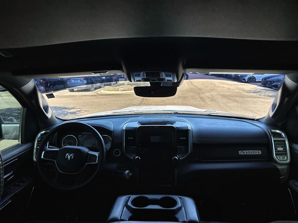 Thumbnail: 2025 RAM 1500 - 2