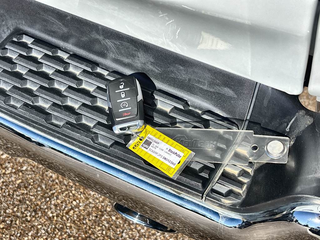 Thumbnail: 2025 RAM 1500 - 27