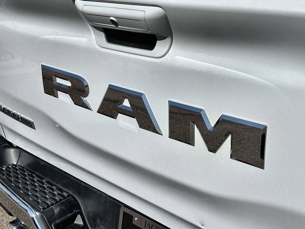 Thumbnail: 2025 RAM 1500 - 21
