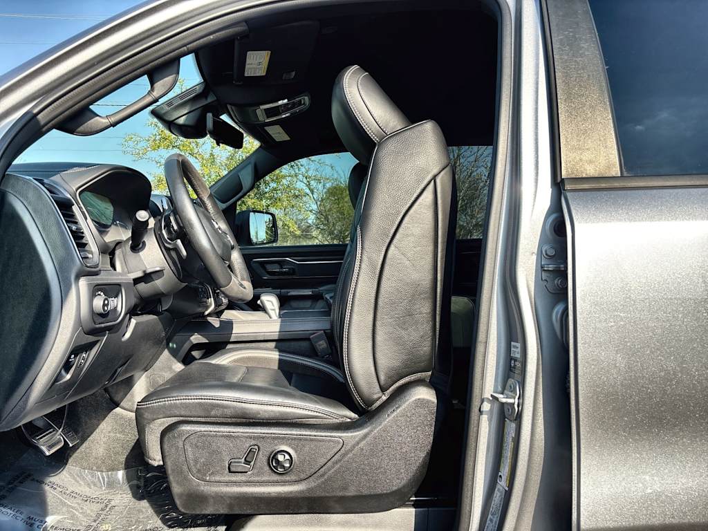 Thumbnail: 2023 RAM 1500 - 10