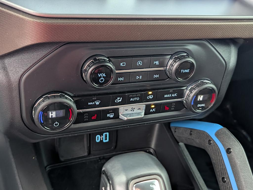 Thumbnail: 2023 Ford Bronco - 25