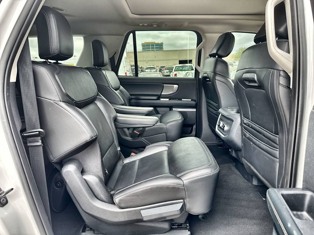 Thumbnail: 2025 Ford Expedition MAX - 25