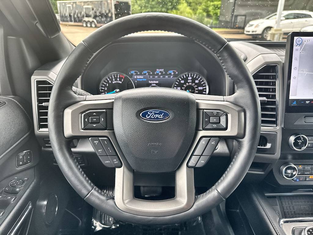Thumbnail: 2021 Ford Expedition - 10