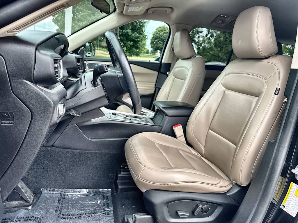 Thumbnail: 2021 Ford Explorer - 12