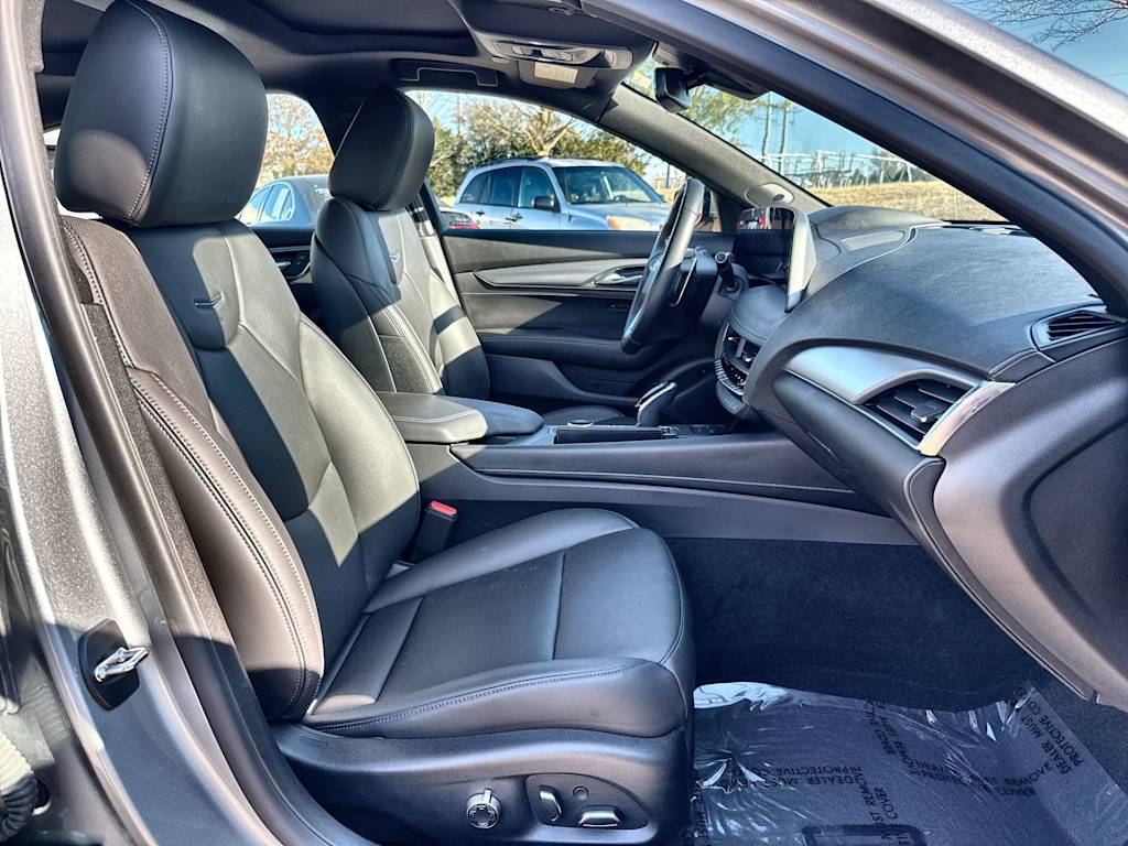 Thumbnail: 2025 Cadillac CT5 - 20