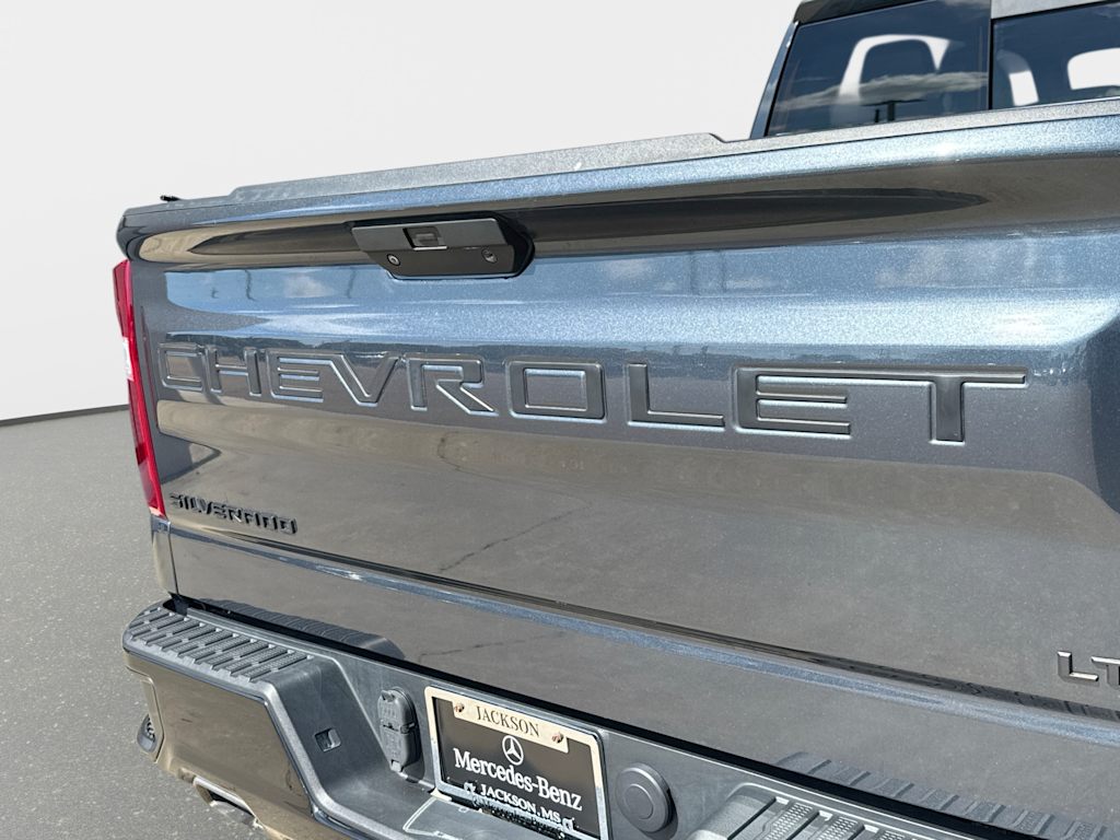 Thumbnail: 2021 Chevrolet Silverado 1500 - 24
