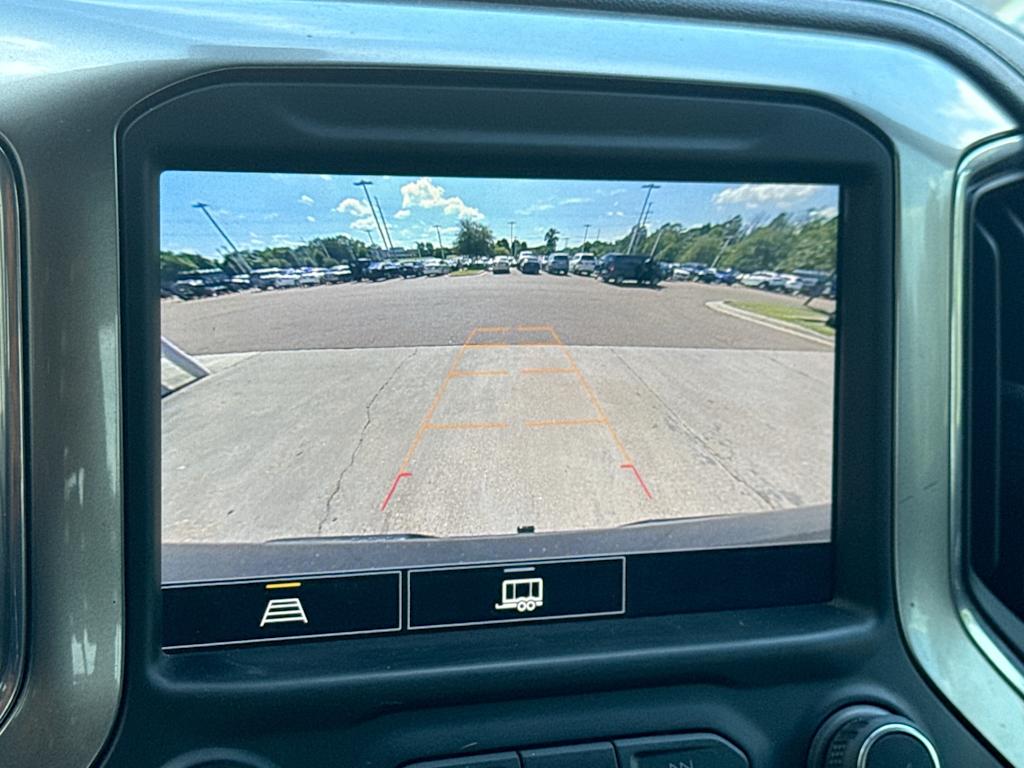 Thumbnail: 2021 Chevrolet Silverado 1500 - 28