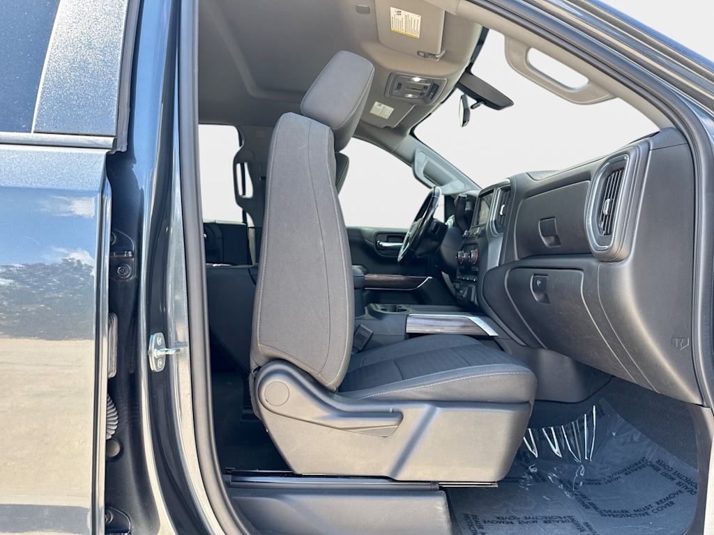 Thumbnail: 2021 Chevrolet Silverado 1500 - 23