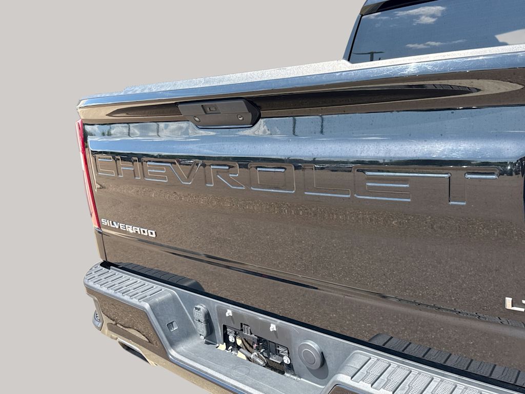 Thumbnail: 2021 Chevrolet Silverado 1500 - 25