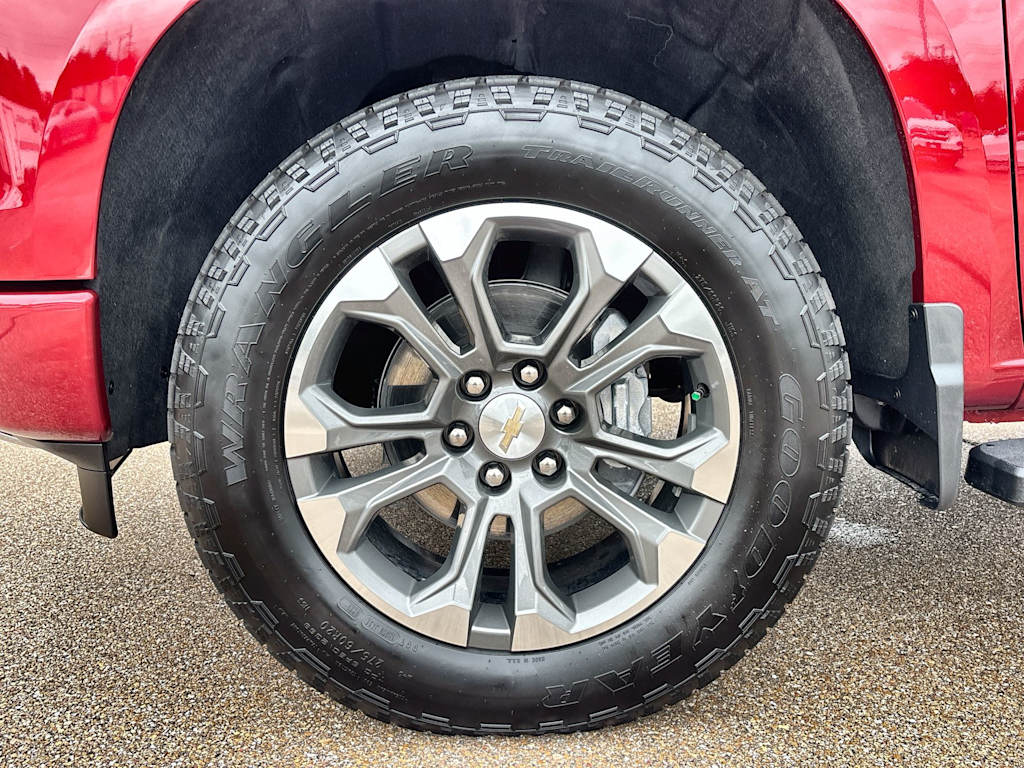 Thumbnail: 2026 Chevrolet Silverado 1500 - 8