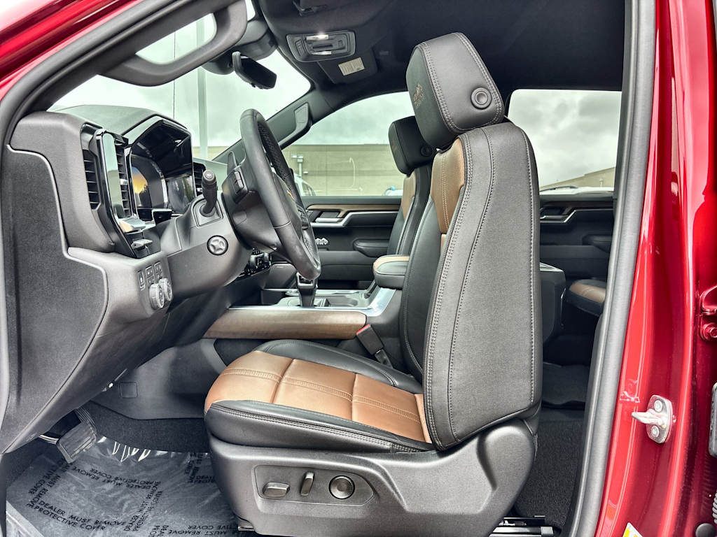 Thumbnail: 2026 Chevrolet Silverado 1500 - 12