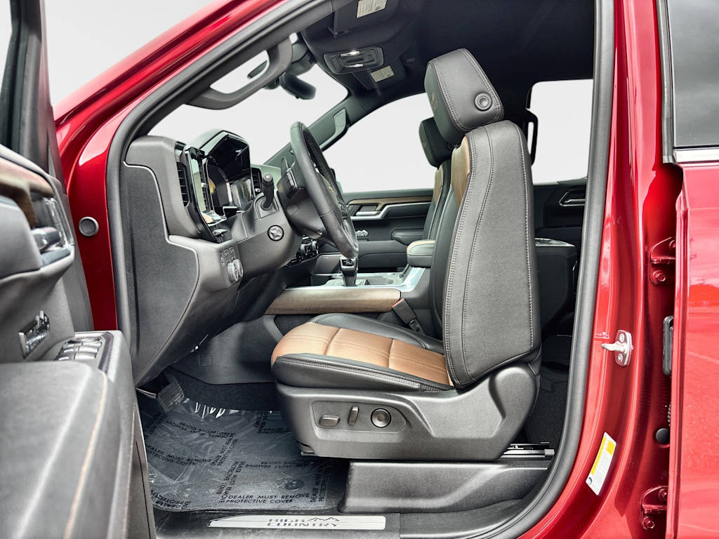 Thumbnail: 2026 Chevrolet Silverado 1500 - 9