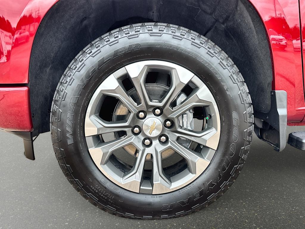 Thumbnail: 2026 Chevrolet Silverado 1500 - 6