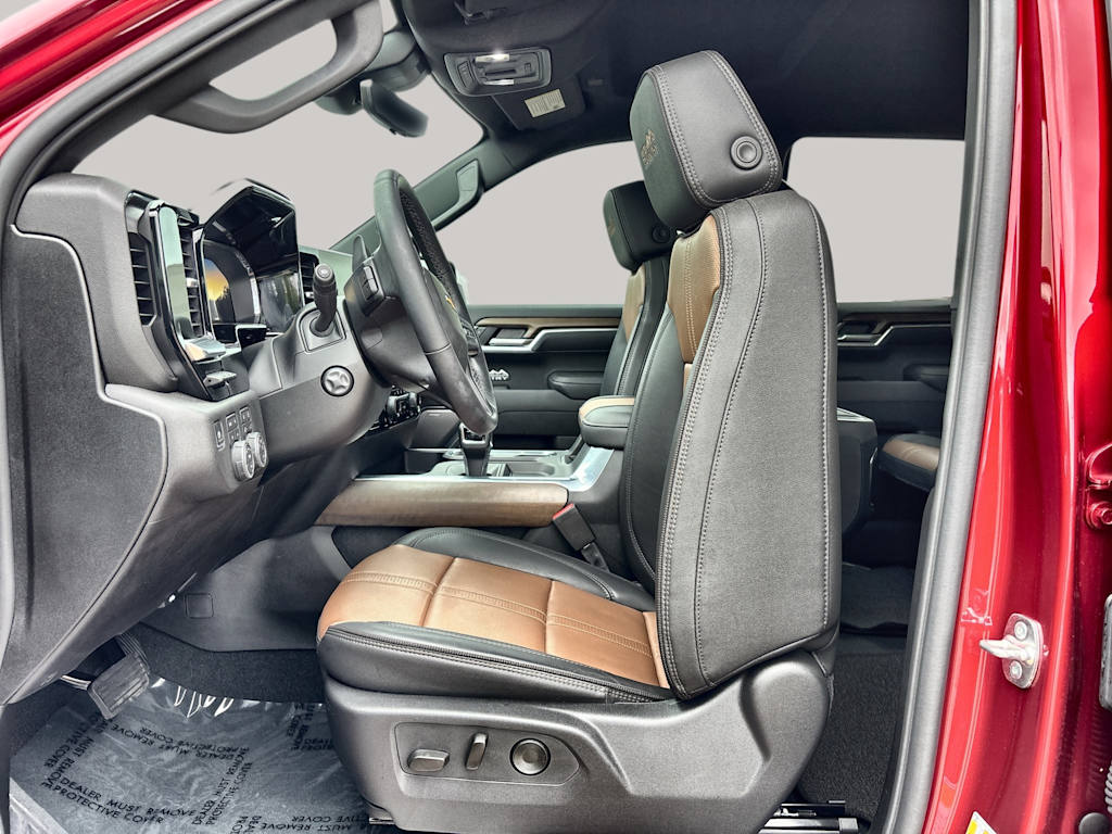 Thumbnail: 2026 Chevrolet Silverado 1500 - 12