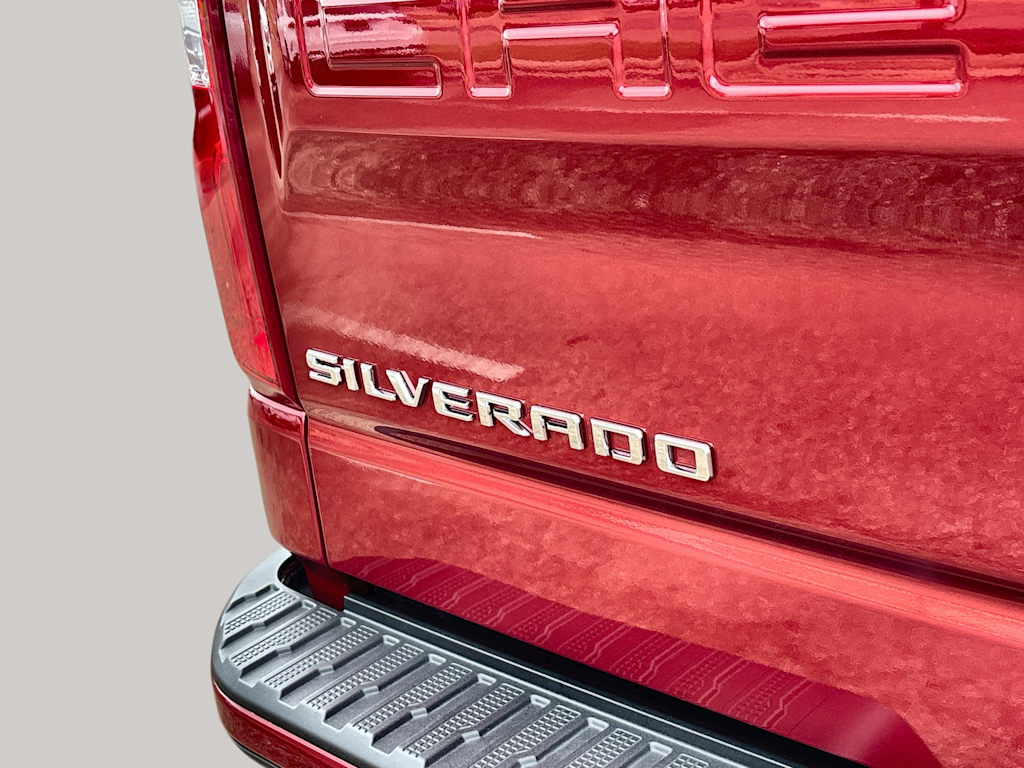 Thumbnail: 2026 Chevrolet Silverado 1500 - 7