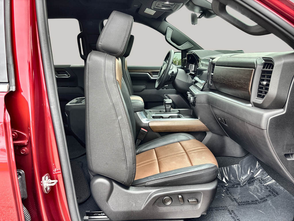 Thumbnail: 2026 Chevrolet Silverado 1500 - 20