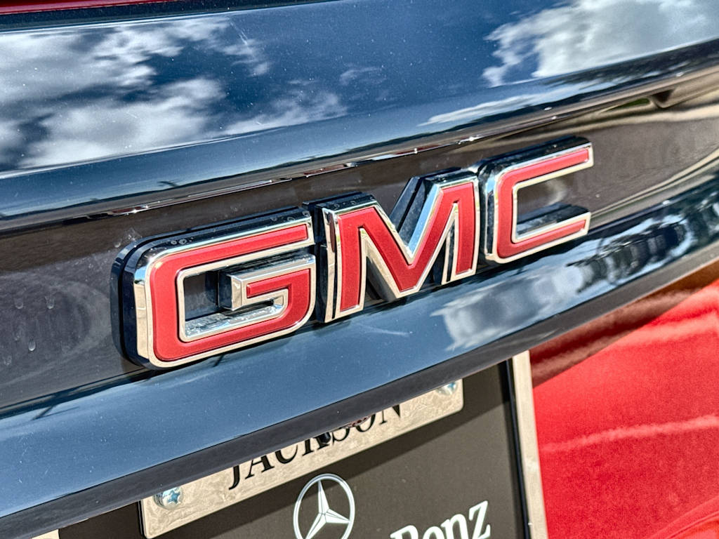 Thumbnail: 2026 GMC Acadia - 24