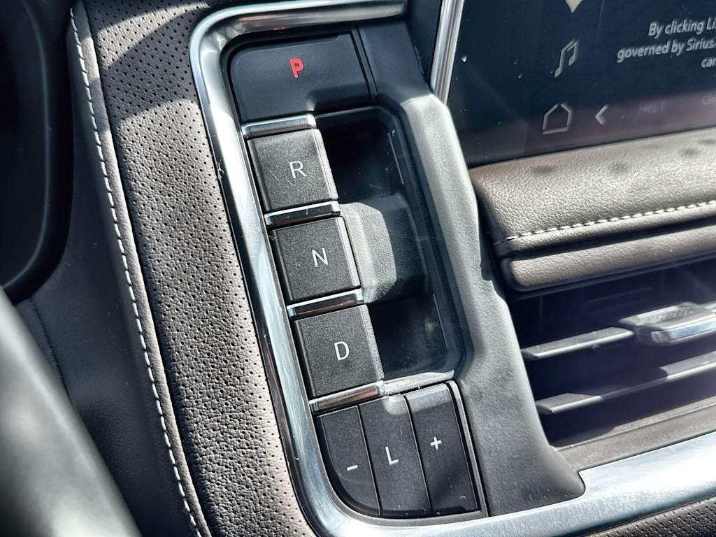 Thumbnail: 2022 GMC Yukon - 15