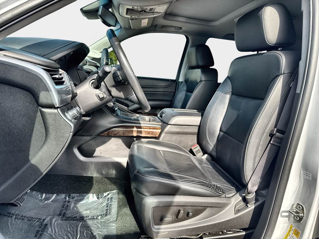 Thumbnail: 2016 Chevrolet Tahoe - 12