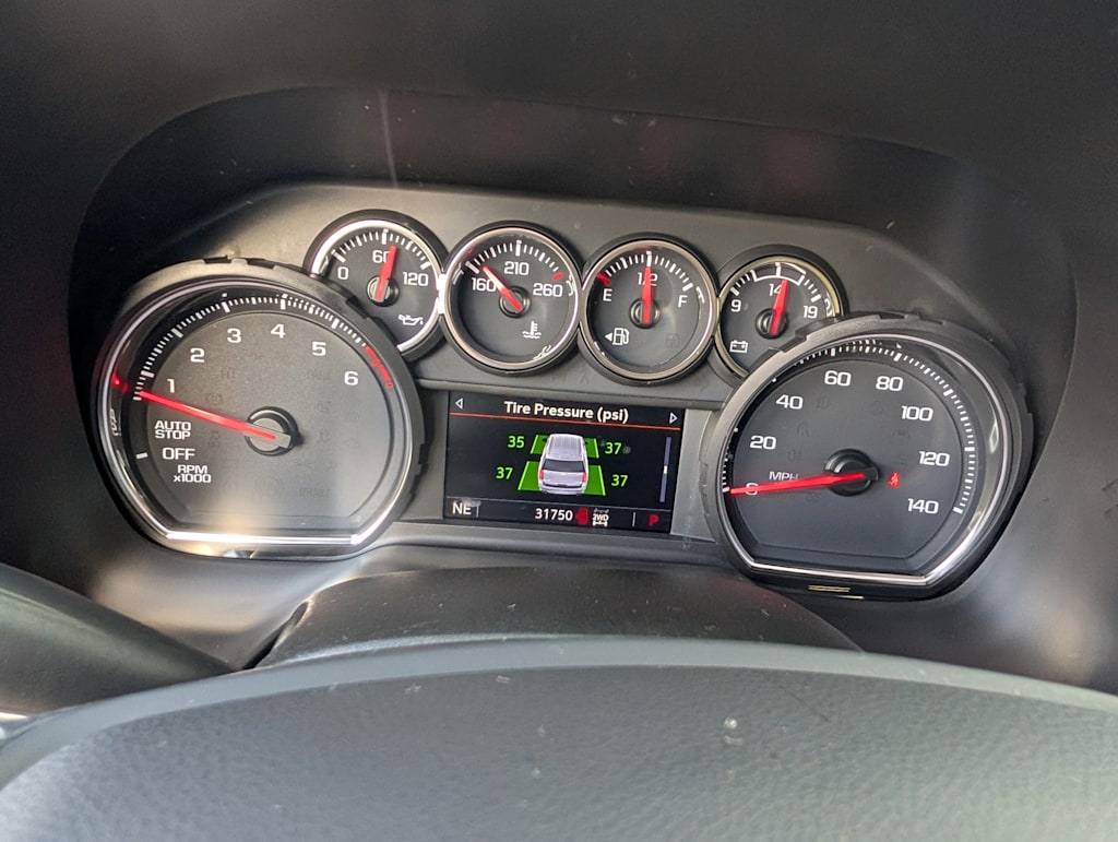 Thumbnail: 2023 Chevrolet Suburban - 13