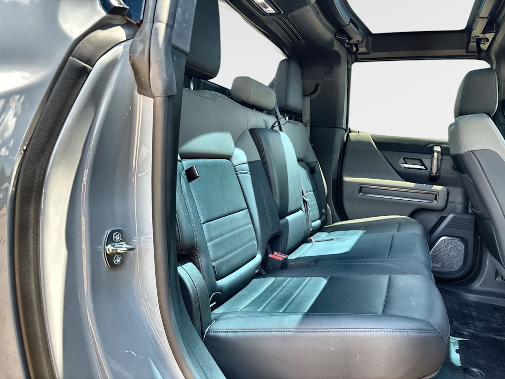 Thumbnail: 2024 GMC Hummer EV - 23