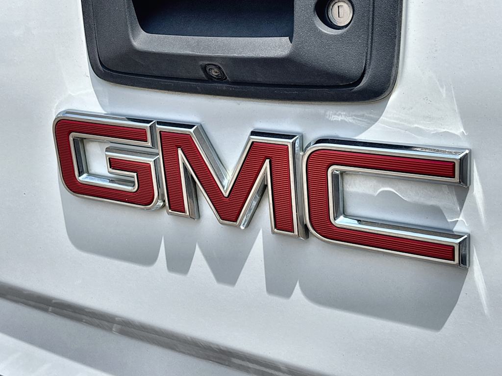 Thumbnail: 2015 GMC Sierra 2500 - 23
