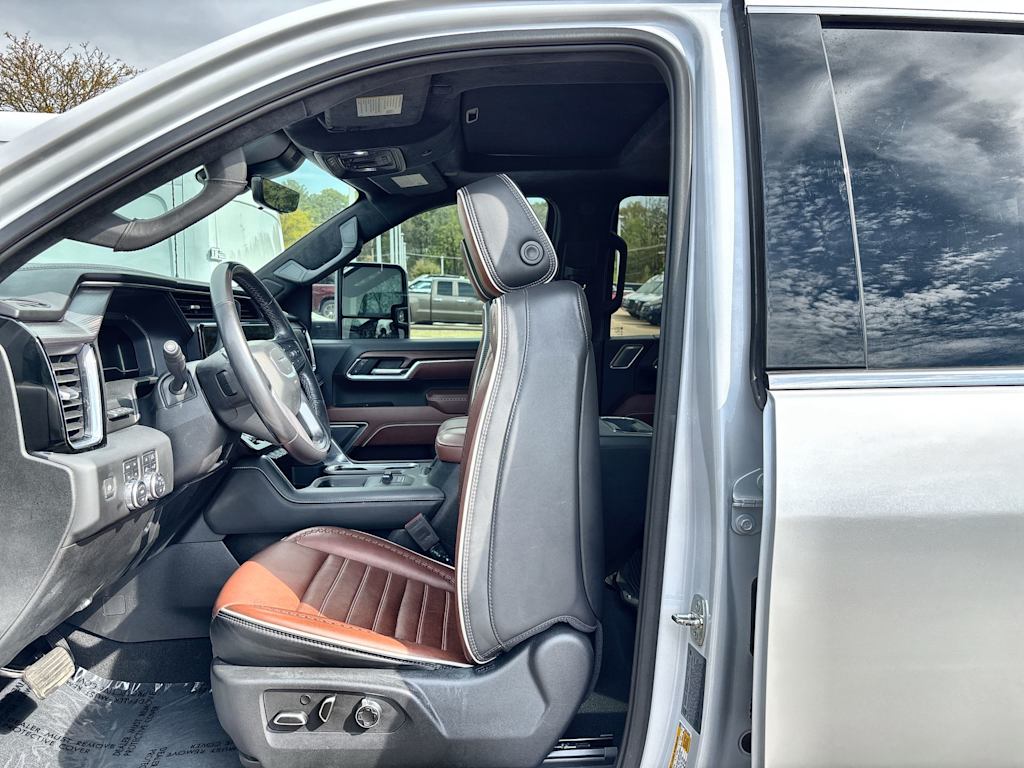 Thumbnail: 2024 GMC Sierra 3500 - 12