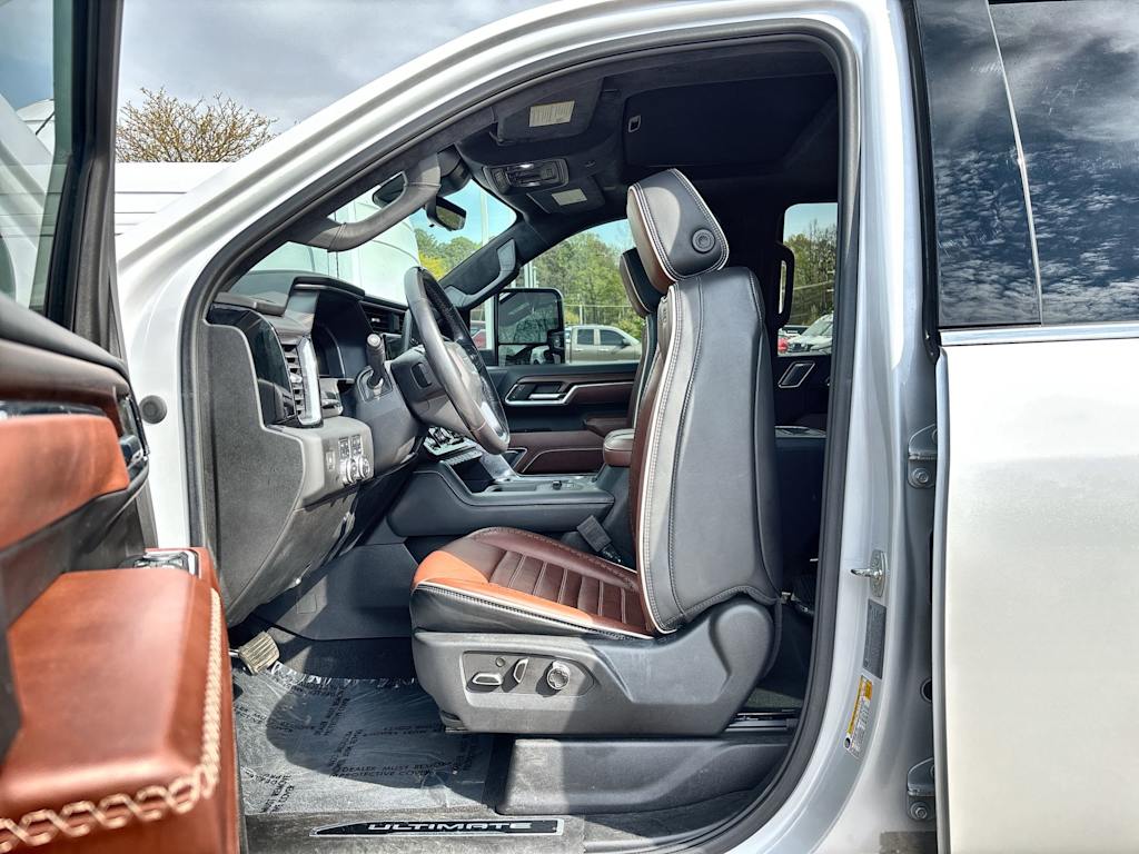 Thumbnail: 2024 GMC Sierra 3500 - 11