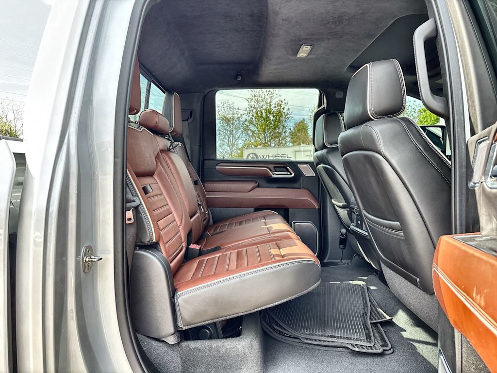 Thumbnail: 2024 GMC Sierra 3500 - 25