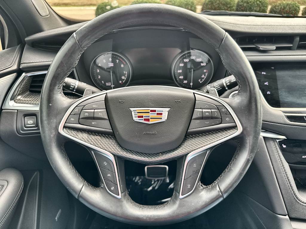 Thumbnail: 2024 Cadillac XT5 - 9