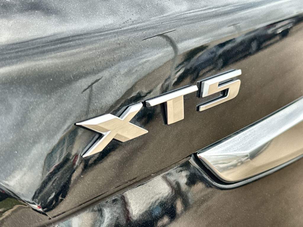 Thumbnail: 2024 Cadillac XT5 - 6