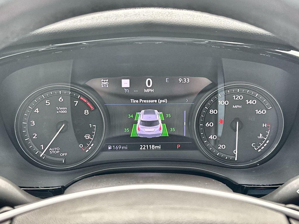 Thumbnail: 2024 Cadillac XT5 - 15