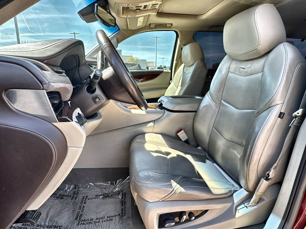 Thumbnail: 2016 Cadillac Escalade - 12