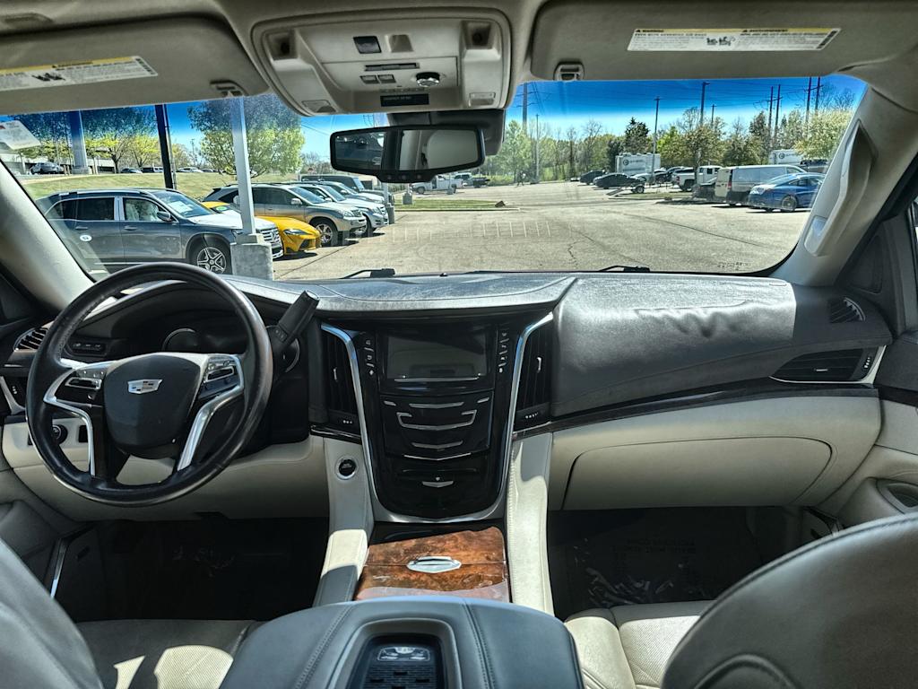 Thumbnail: 2016 Cadillac Escalade - 2