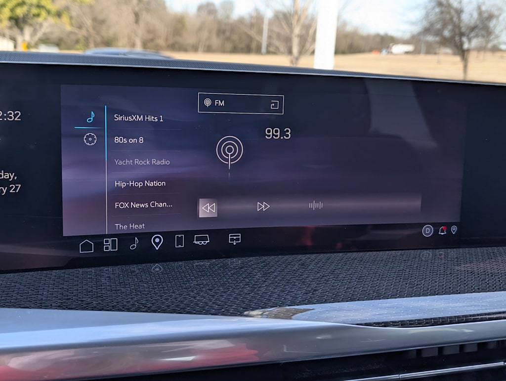 Thumbnail: 2025 Cadillac Escalade - 22