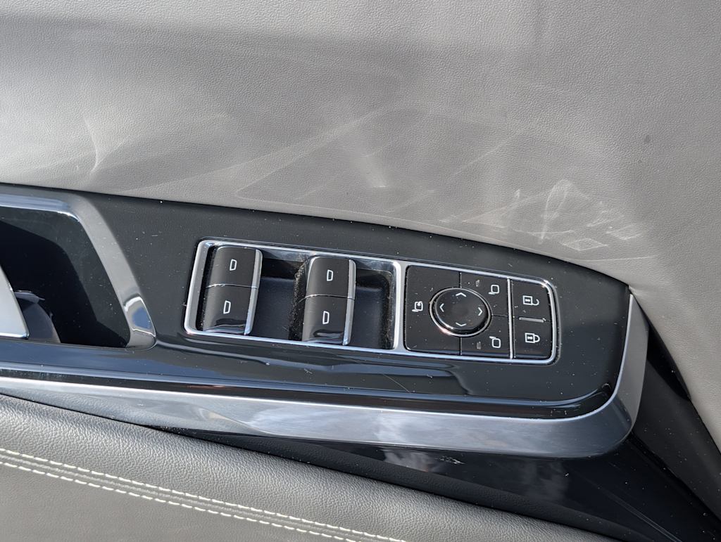 Thumbnail: 2025 Cadillac Escalade - 13