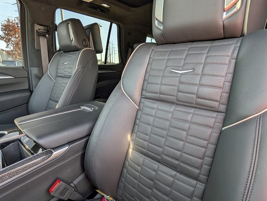 Thumbnail: 2025 Cadillac Escalade - 8