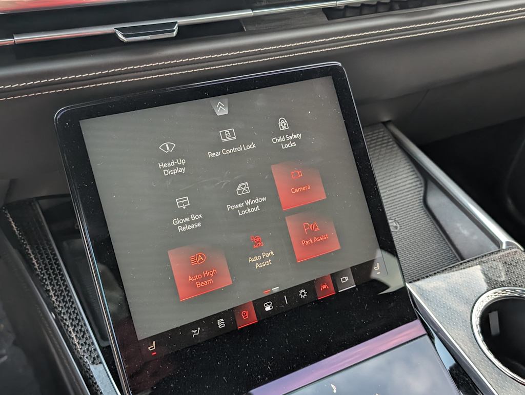 Thumbnail: 2025 Cadillac Escalade - 25