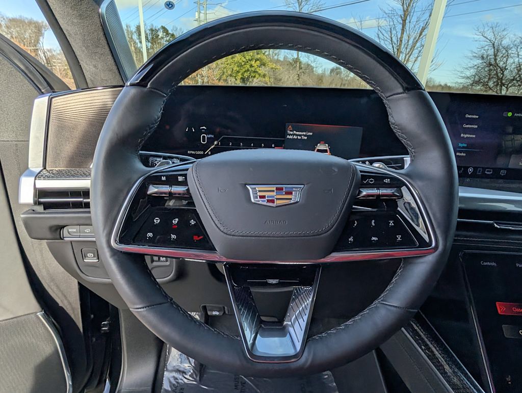 Thumbnail: 2025 Cadillac Escalade - 7