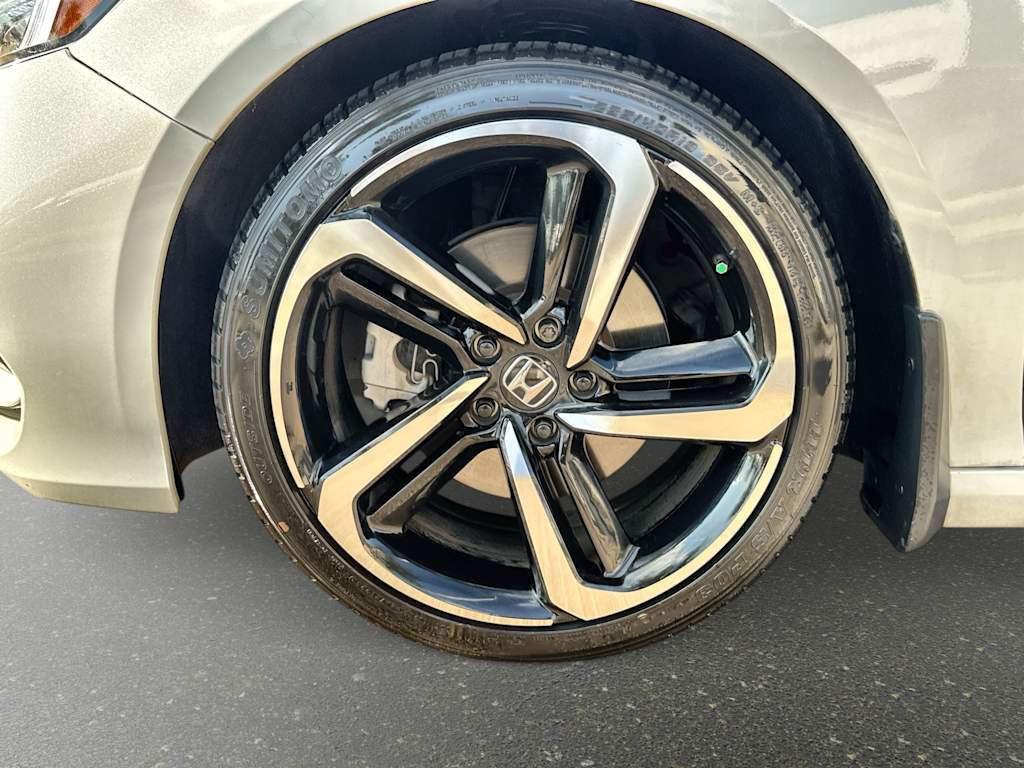 Thumbnail: 2018 Honda Accord - 8