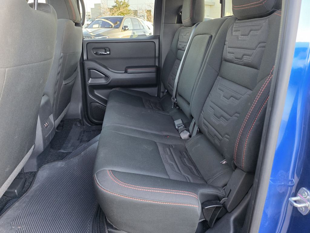 Thumbnail: 2025 Nissan Frontier - 21