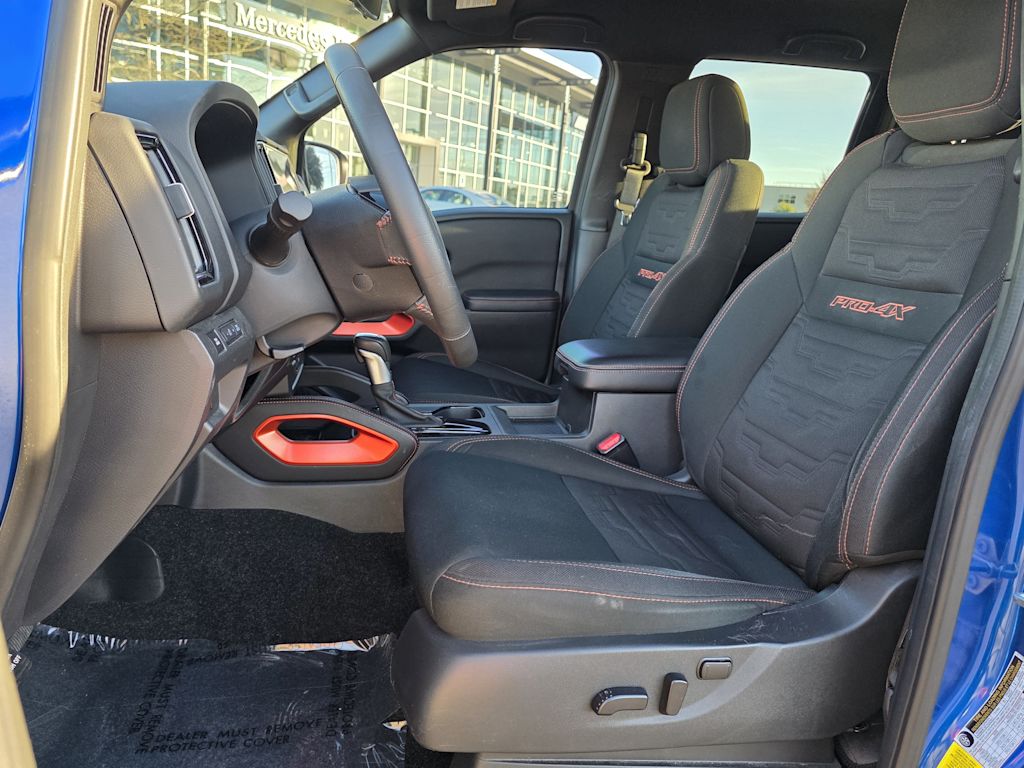 Thumbnail: 2025 Nissan Frontier - 8