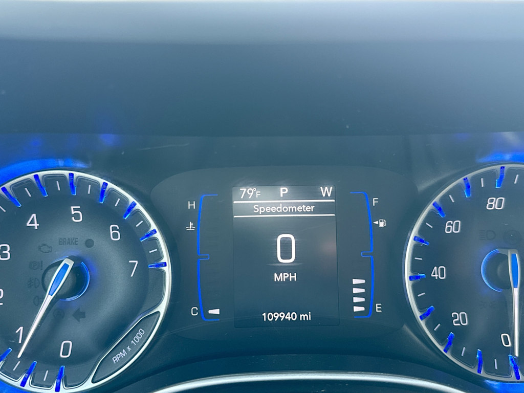 Thumbnail: 2018 Chrysler Pacifica - 16
