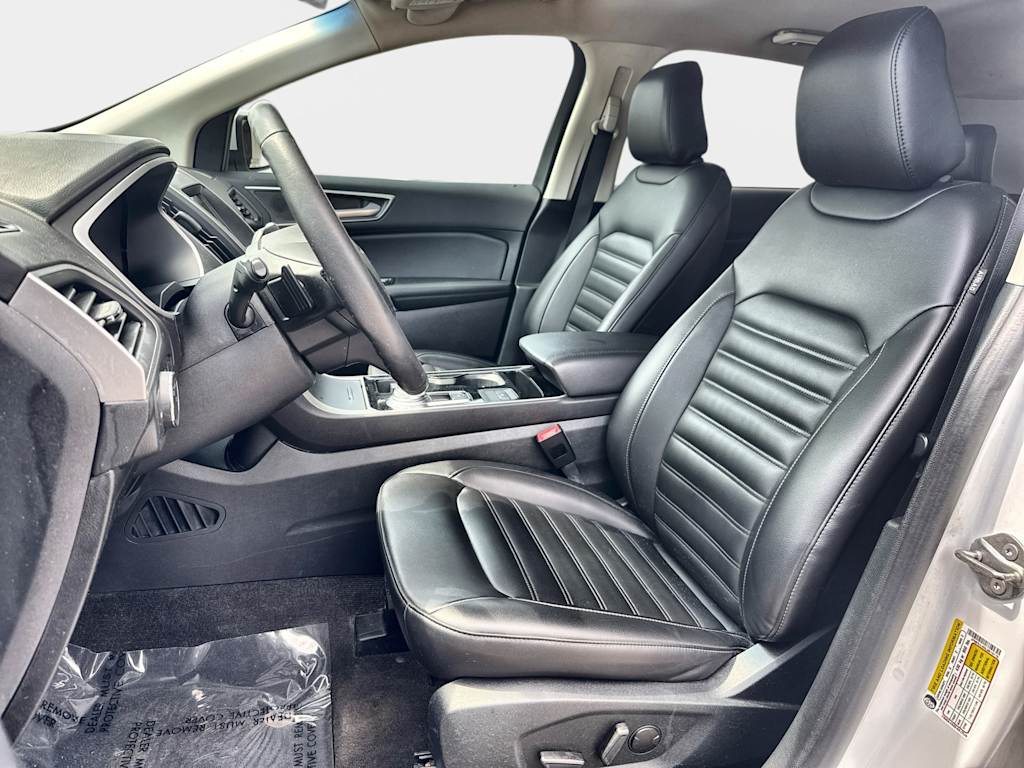 Thumbnail: 2020 Ford Edge - 12
