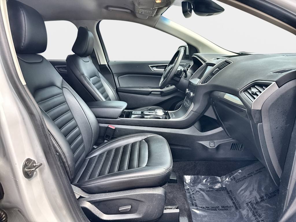 Thumbnail: 2020 Ford Edge - 23